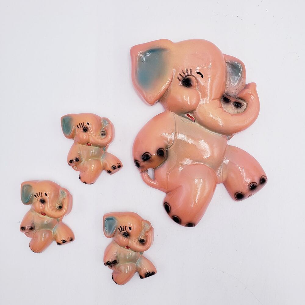 Vtg. MCM Chalkware Kitschy Mom Elephant w/ 3 Kids Wall Plaques Anthropomorphic